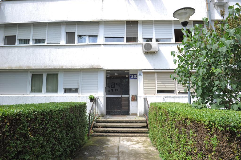Apartment Daca Stan ベオグラード エクステリア 写真